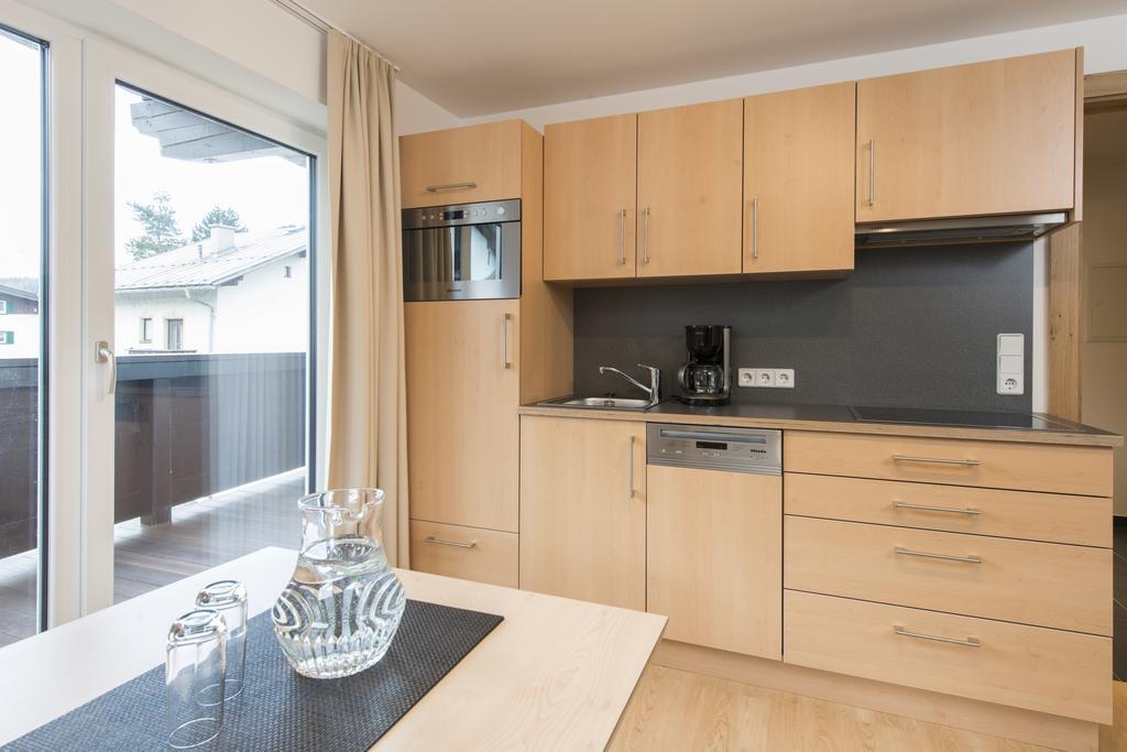 Apartment Paula Seefeld in Tirol Pokoj fotografie